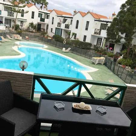 With Pool View *
